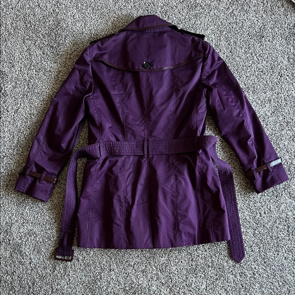 BURBERRY | Double-Breasted Trench Coat - Picture 8 of 13